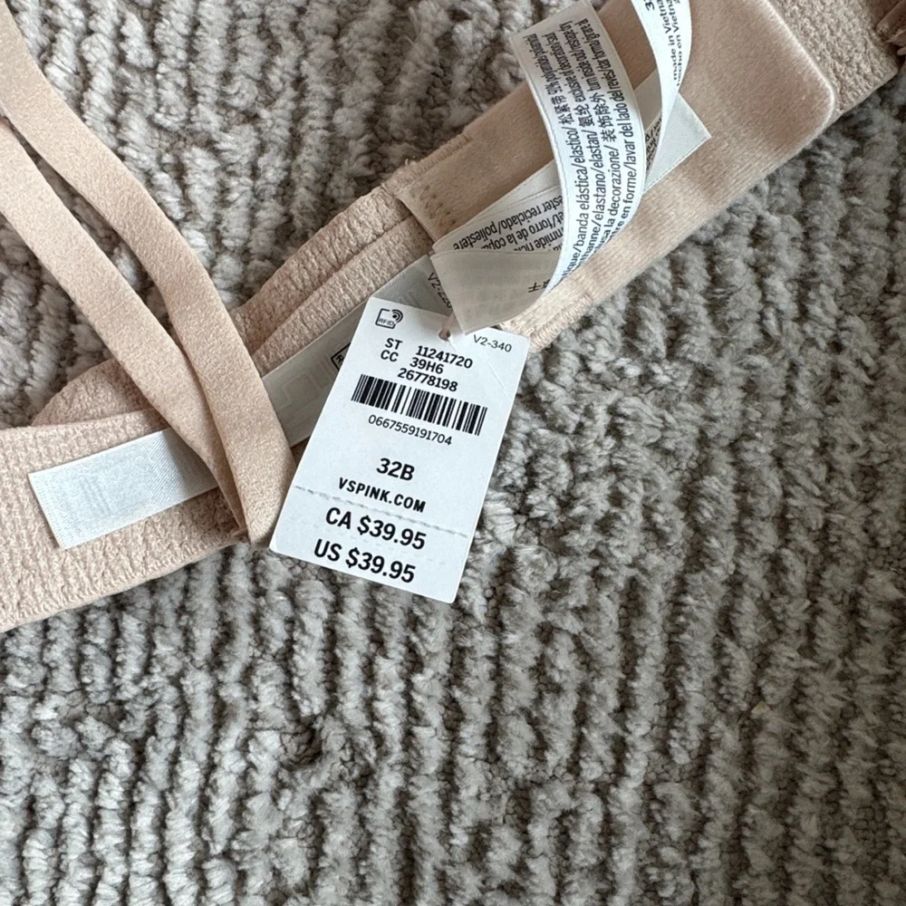 Victoria’s Secret Pink - Lightly Lined strapless bra - Picture 3 of 3